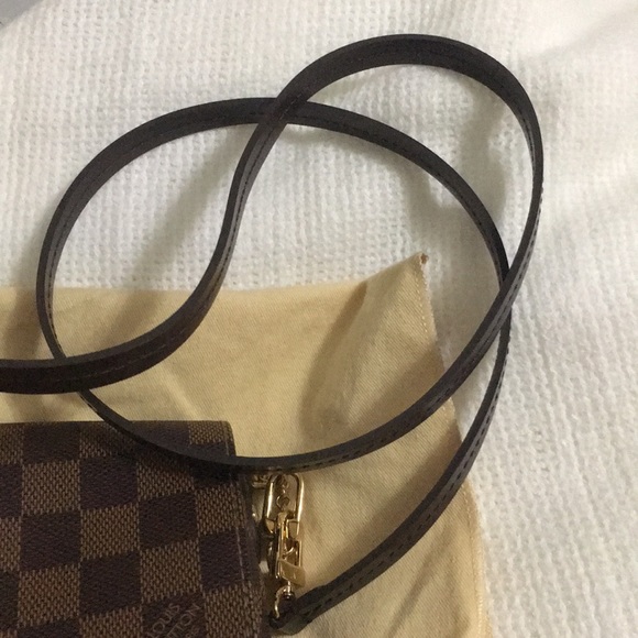 Louis Vuitton Favorite PM Damier *NWOB* - Picture 5 of 7